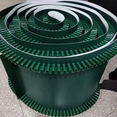 매끄러운 휘발유 그린 Pvc 컨베이어 벨트 관습은 2 층에게 3 층을 만들어주었습니다