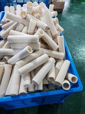 벽, 문, 바닥, 천장, 지붕을 칠하기 위한 페인트 롤러 브러쉬